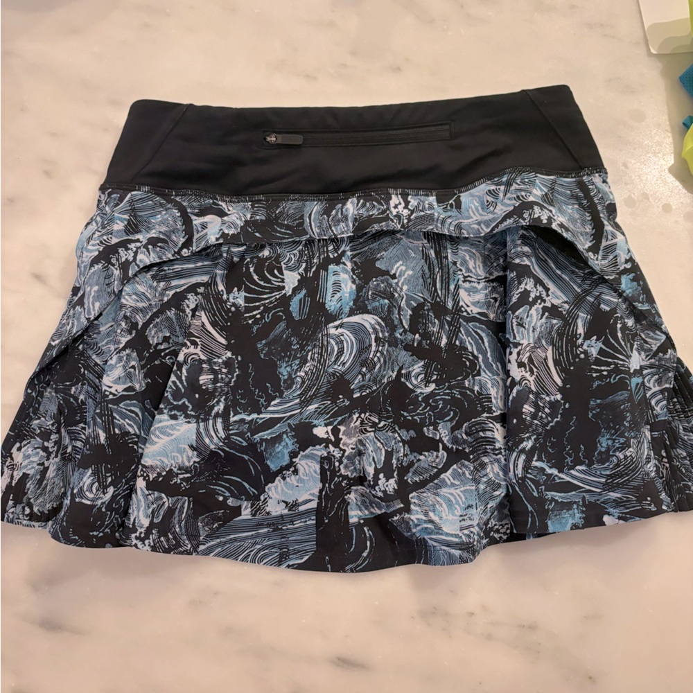 Lululemon Play Off The Pleats Skirt *13" size 4